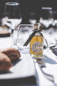 atelier traiteur marseille; mariage; provence; lorgues; chateau crostes; robe; lorgues, vaucluse