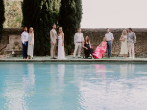 photographe mariage et famille avignon - mariage civils avignon - reportage photo de mariage laïque provence - domaine de mariage en provence - séance photo couple vaucluse - séance engagement mariage - lumière naturelle photographie