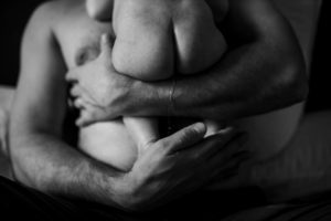 photographe nouveau né avignon - photographe grossesse avignon - séance photo nouveau né a domicile - photographe lifestyle vaucluse - photos dé bébé avignon - photos de famille a la maison - reportage photos de naissance avignon - photo faire part bébé vaucluse - lumière naturelle photographie