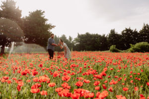 shooting couple coquelicots